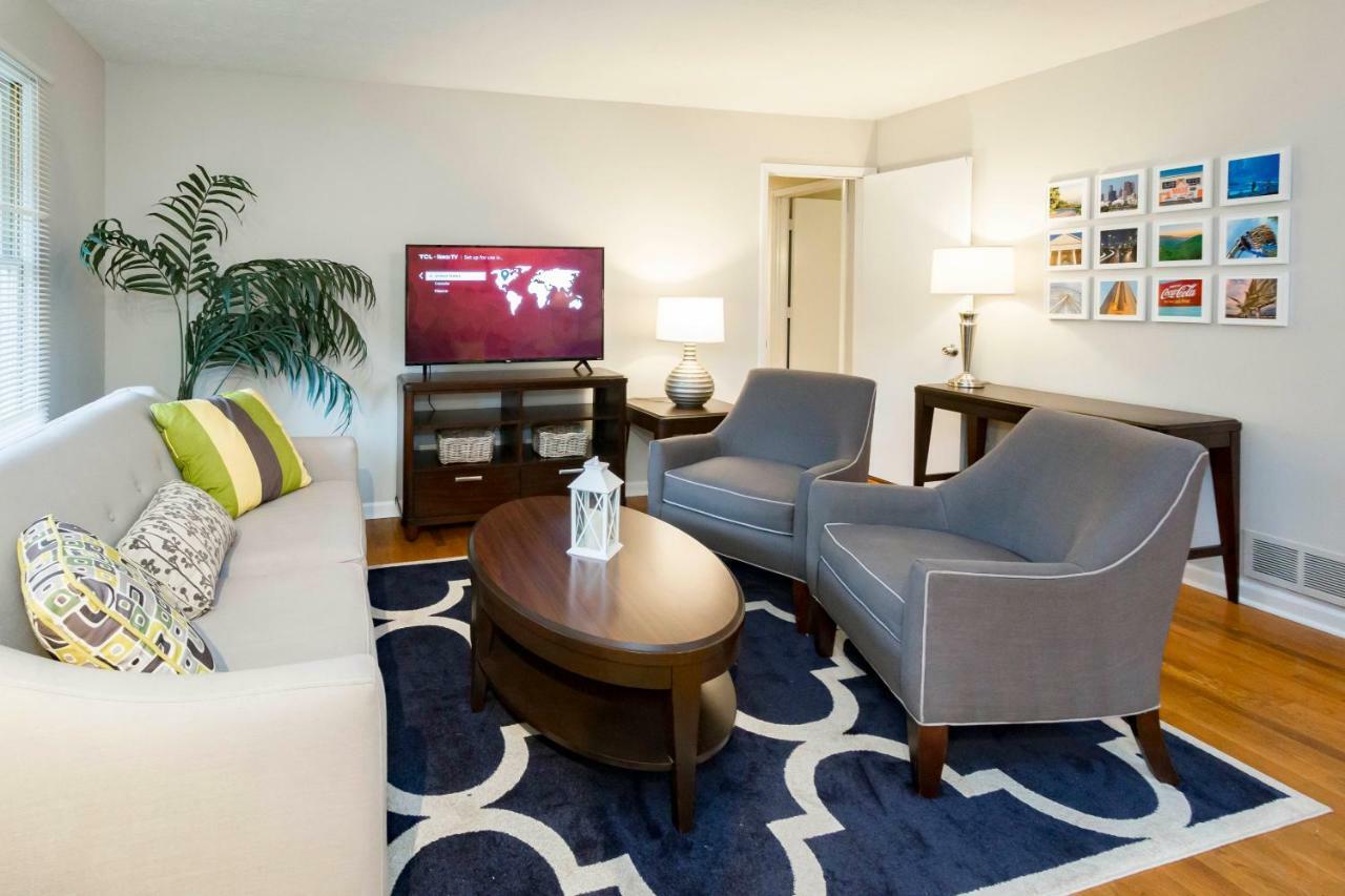 Luxury Home W/Gameroom Kingsizebed Near Six Flags ออสเทล ภายนอก รูปภาพ